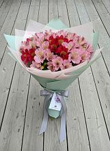 Букет цветов из:  Альстромерии в Жердевке