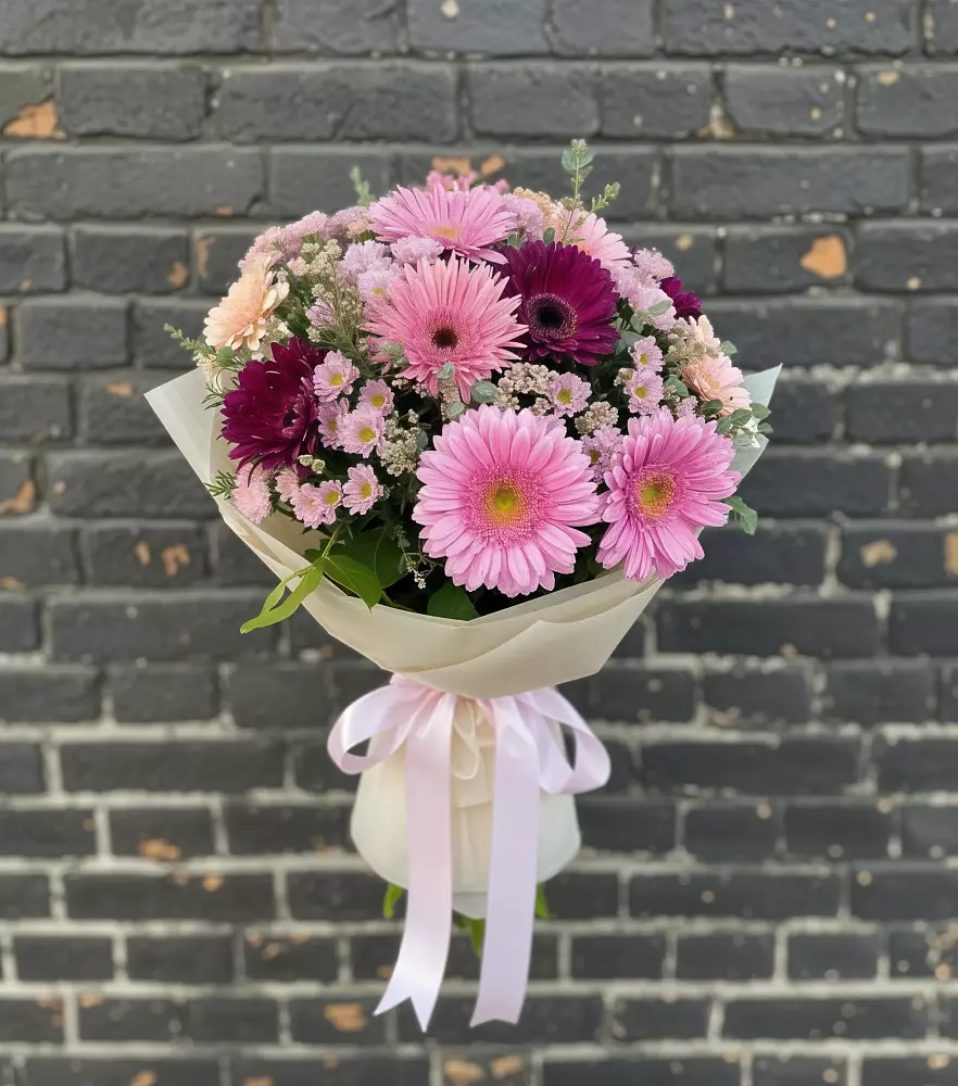 Букет цветов из: Герберы и Хризантемы в Жердевке