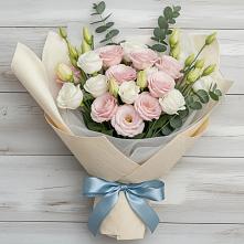 Букет цветов из:  Лизиантусы в Жердевке