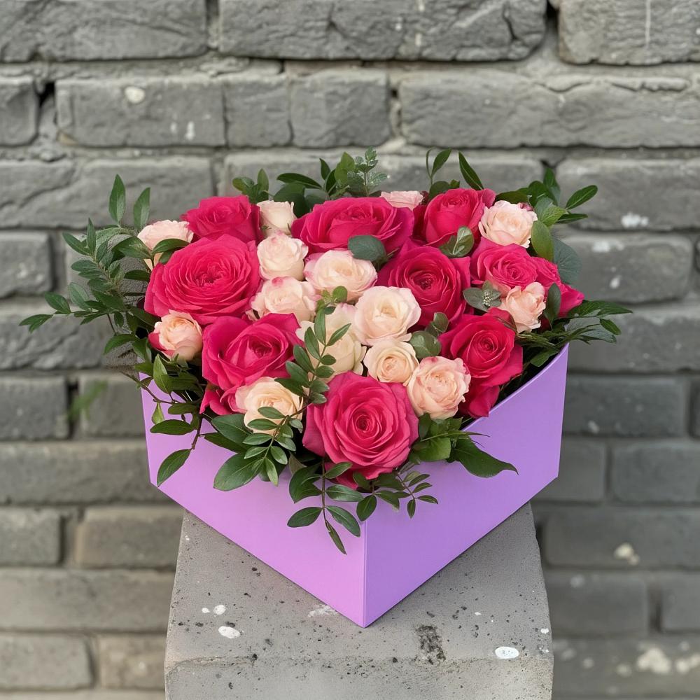 Цветочная композиция из Розы в коробке в Жердевке