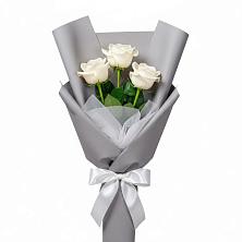 Букет 3 белые розы в Жердевке
