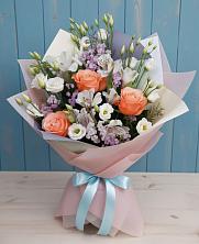 Букет цветов из:  Лизиантусы, Розы, Альстромерии и Гипсофила в Жердевке