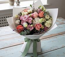 Букет цветов из:  Розы, Лизиантусы и Гвоздики в Жердевке