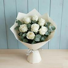 Букет Белые розы в Эвкалипте в Жердевке