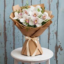 Букет цветов из:  Орхидеи и Розы #REPLACE_PRED# Жердевке