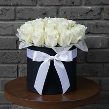 Цветочная композиция из Розы в шляпной коробке в Жердевке